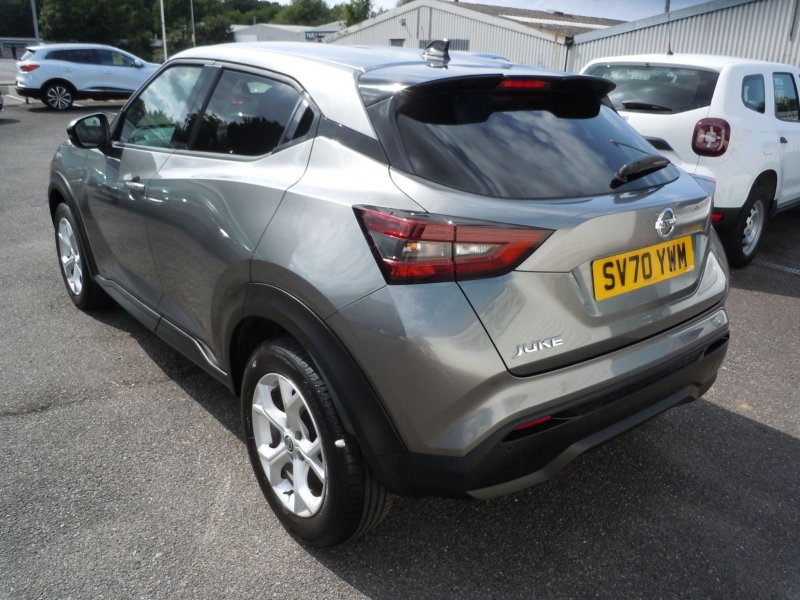 NISSAN JUKE