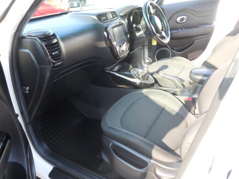 KIA SOUL