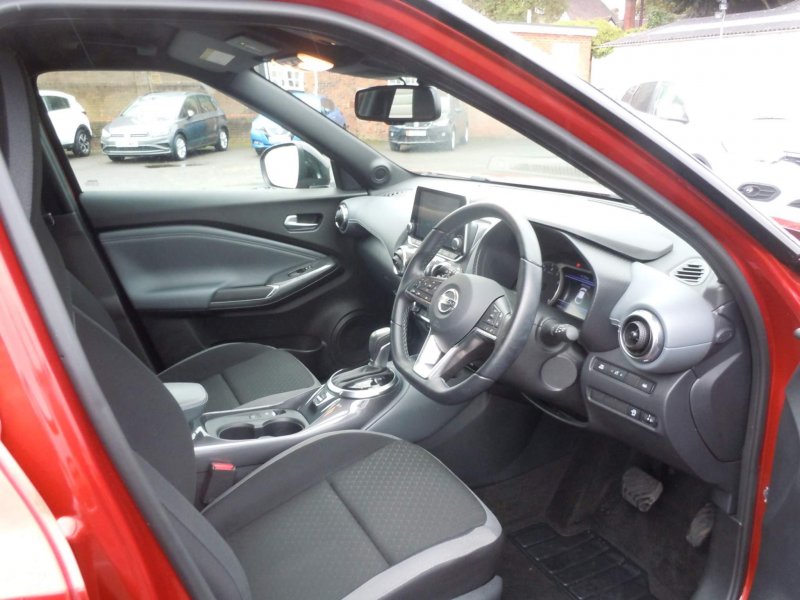 NISSAN JUKE