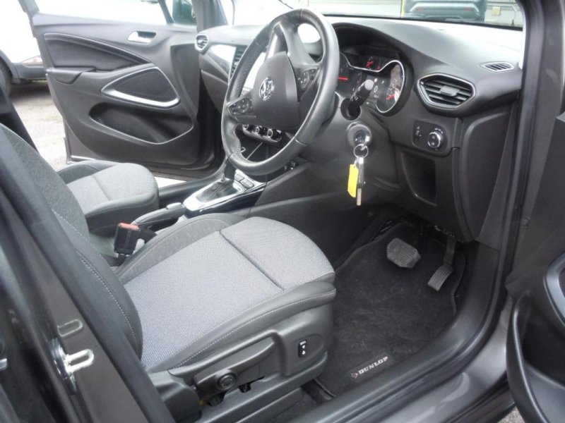 VAUXHALL CROSSLAND