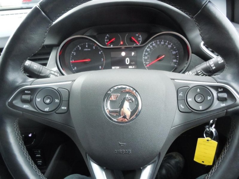 VAUXHALL CROSSLAND