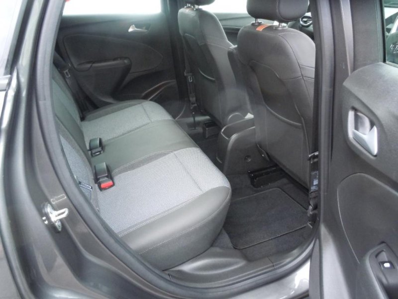 VAUXHALL CROSSLAND