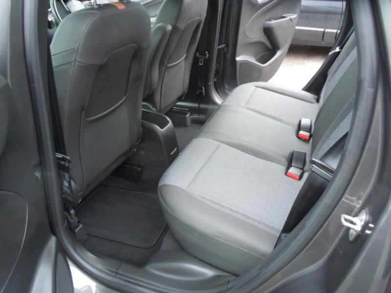 VAUXHALL CROSSLAND