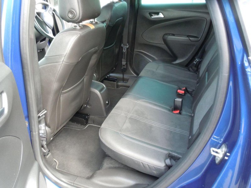 VAUXHALL CROSSLAND