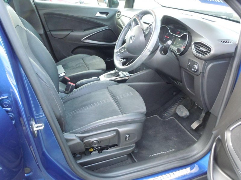 VAUXHALL CROSSLAND