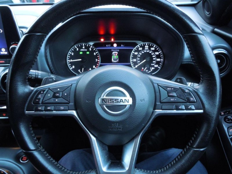 NISSAN JUKE