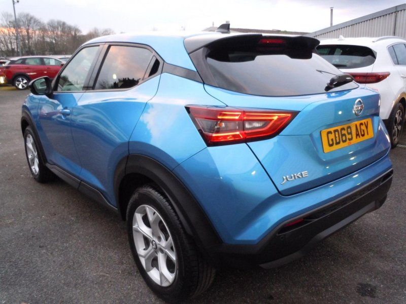 NISSAN JUKE