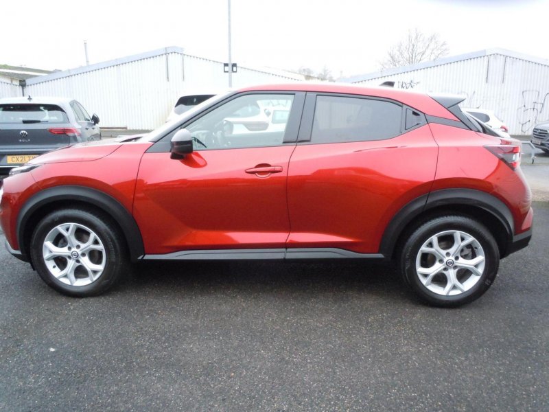 NISSAN JUKE