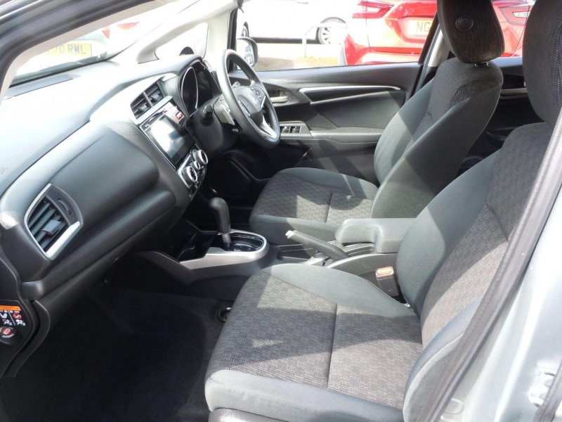 HONDA JAZZ