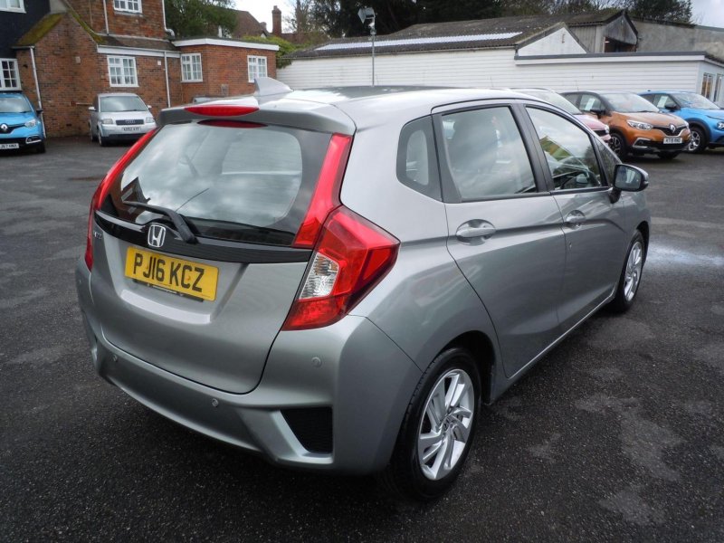 HONDA JAZZ