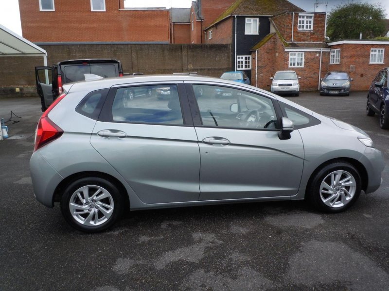 HONDA JAZZ